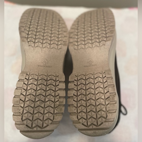 Converse Chuck Taylor All-Star Waterproof Sneaker Boot- Men’s 11.5/Women’s 13.5 - Picture 9 of 15